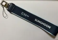 2025年最新】enhypen ストラップの人気アイテム - メルカリ