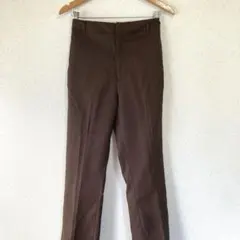 美品 ローリーズファーム センタープレススリットパンツ ブラウン 美脚 M