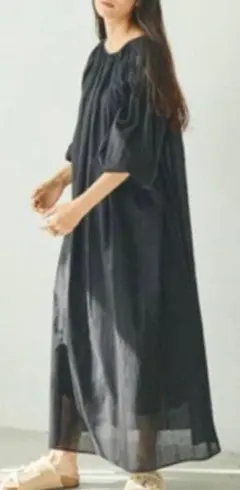 【新品】Audrey and John Wad　ロングワンピース