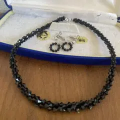 十勝石　ブラッククリスタルネックレスとイヤリングセット