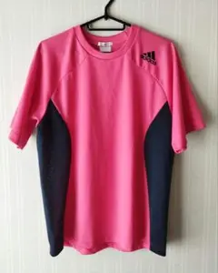 adidas ピンク スポーツTシャツ