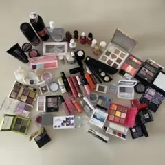 Item thumbnail for item 8823a0ed-415a-43bf-95e9-3efeb6884333