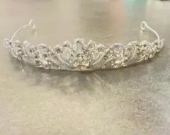 シルバークリスタルティアラ