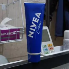 NIVEA Creme チューブタイプ 50gのサムネイル