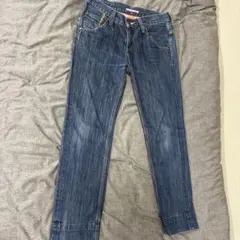 Levi’s レディース デニムパンツ 濃紺 ストレート 美品 シンプル 人気