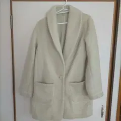 UNIQLO アイボリーボアジャケット