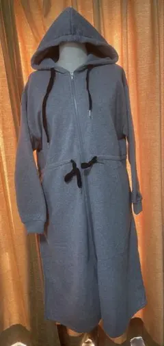 新品未使用　裏起毛ロングパーカー　大きいサイズ