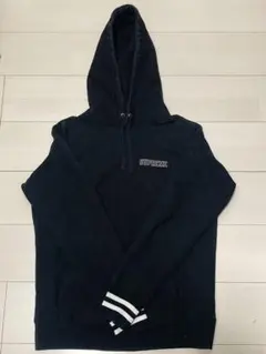 SUPREME ブラック パーカー フード付き