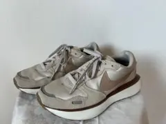 【NIKE meets emmi】W PHOENIX WAFFLE