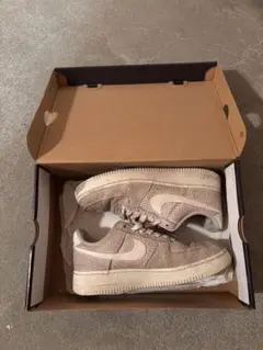 オークション スニーカー