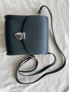 Cambridge Satchel Companyダークグリーンショルダーバッグ