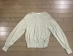 アースミュージック&エコロジー 試着のみ ミントグリーンカーディガン　長袖　緑