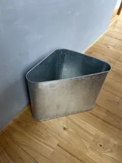 Item thumbnail for item 5c1e6be6-4cf6-48a5-8633-d62b162f4354