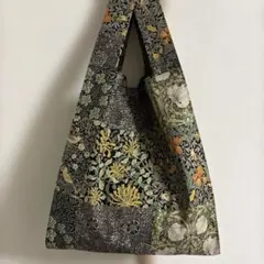 Item thumbnail for item 3ec7f66a-dfe1-4791-aaf1-86f495254361