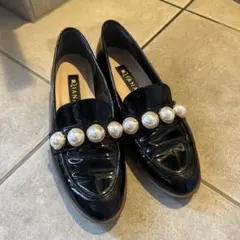 diana パール付きローファー