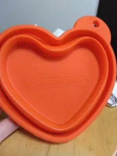LE CREUSET ル・クルーゼ お散歩用ボウル シリコン製のサムネイル