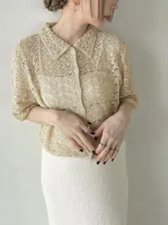 レースパターンニットショートカーディガン by son