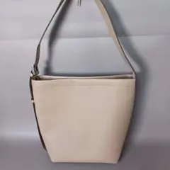 014/未使用/ユナイテッドアローズ シュリンクワンハンドルショルダーバッグのサムネイル