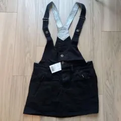 新品・タグ付き！　ｔｏｍｍｙ ｇｉｒｌ ミニスカートサロペットのサムネイル