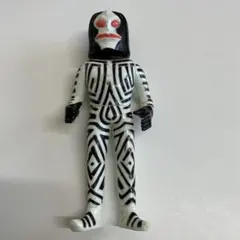☆ BANDAI ソフビ ウルトラ怪獣500 ダダ　☆