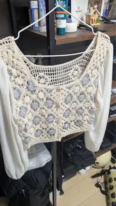 レース編み クロップドトップス 長袖