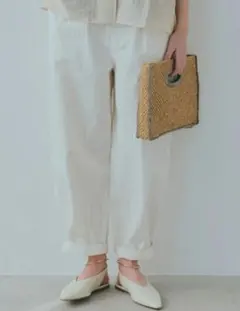 新品 studio CLIP コットンサテンゆるテーパードパンツ M