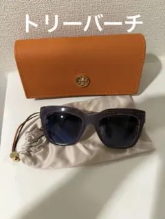 【美品】グレー スクエア型 サングラス ケース付き　トリーバーチ