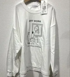 新品未使用タグ付きART WORK 長袖Tシャツ ホワイト　130-140cmのサムネイル