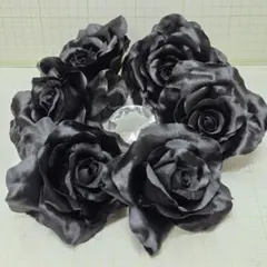 黒いサテンの造花　黒い薔薇　 6個セット(シルクフラワー)