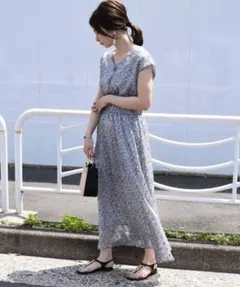 khaju：フラワープリントワンピース　新品未使用