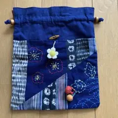 巾着袋 刺繍入り 紺色　29センチ✖️24センチ