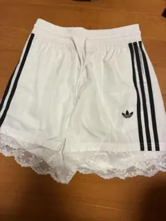 ZOZO限定adidas originalsレーストリムショートパンツ　ジャージ