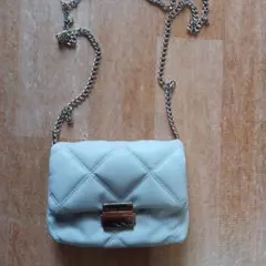 Item thumbnail for item fa9e12db-5fae-45e7-94de-a1e75c05cd0f