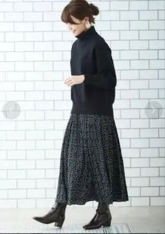 ルクールブラン　サテンプリーツロングスカート