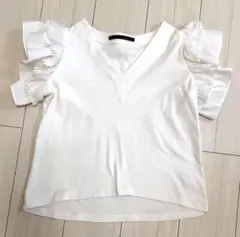 Adonisis フリル袖 Vネック Tシャツ ホワイトのサムネイル