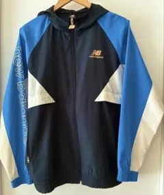 new balance フード付きナイロンジャケット M 黒/青/白