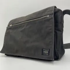 PORTER ポーター スモーキー ショルダーバッグ メッセンジャーバッグ 黒