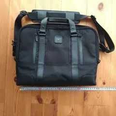 Item thumbnail for item 99b8f009-cdc2-4a0e-8f83-4fa70a3edd98