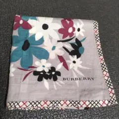 BURBERRY ハンカチ 花柄