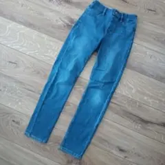 UNIQLO キッズ デニムパンツ 140