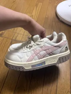 ASICS x Doraemon スニーカーのサムネイル