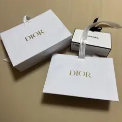 DiorとChanelの紙袋セット