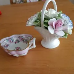 新品⭐︎ロイヤルドルトン バラの陶花 バスケット 花かご - メルカリ