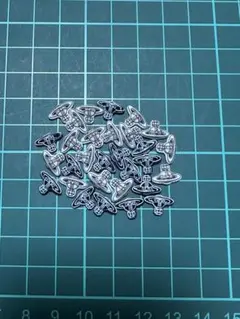 ヴィヴィアンネイパ