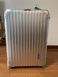 廃盤】RIMOWA 950.51 2輪トパーズ 縦型 パイロットケース 42L - メルカリ