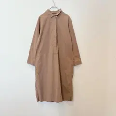 .ユニクロ ロングワンピース シャツ　襟付き ベージュ M ゆったり　長袖