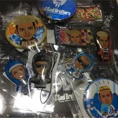 三代目 ELLY☆クリーナー&缶バッチセット