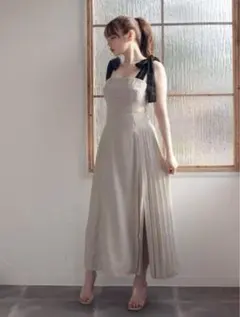 andmary Chuchu pleats ribbon dress - メルカリ