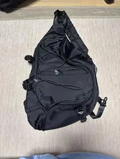 ブラック ボディバッグ ワンショルダー
