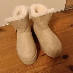 ベージュ スエード ムートンブーツ 厚底4㌢